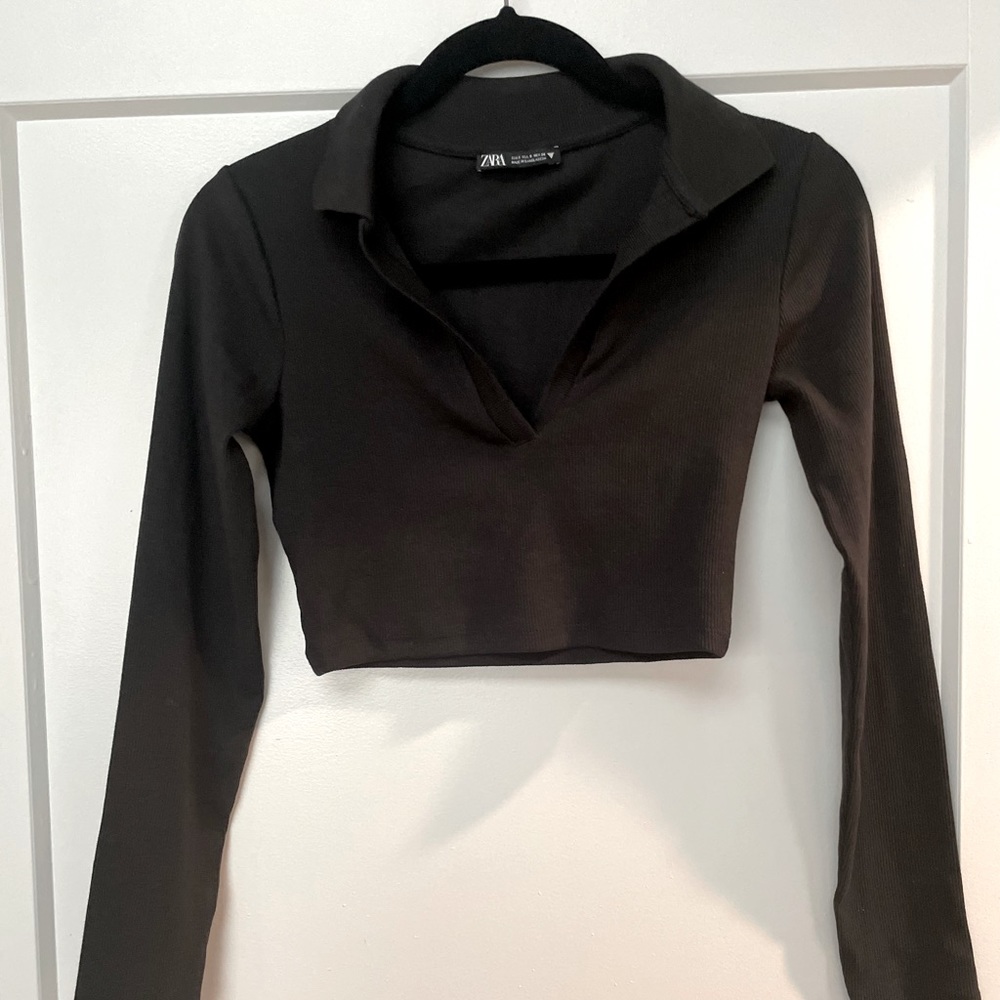 ZARA Ribbed Polo Black Crop Long Sleeve.